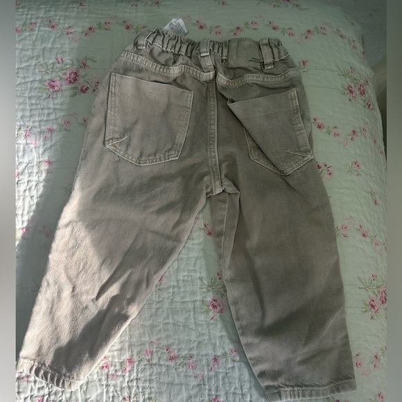 Toddler Zara tan pants size 3 - Picture 2 of 3